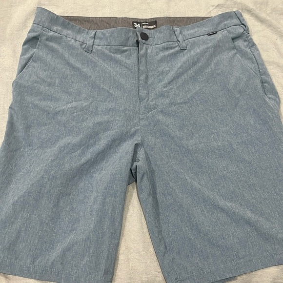 Hurley shorts, never worn - Picture 1 of 2
